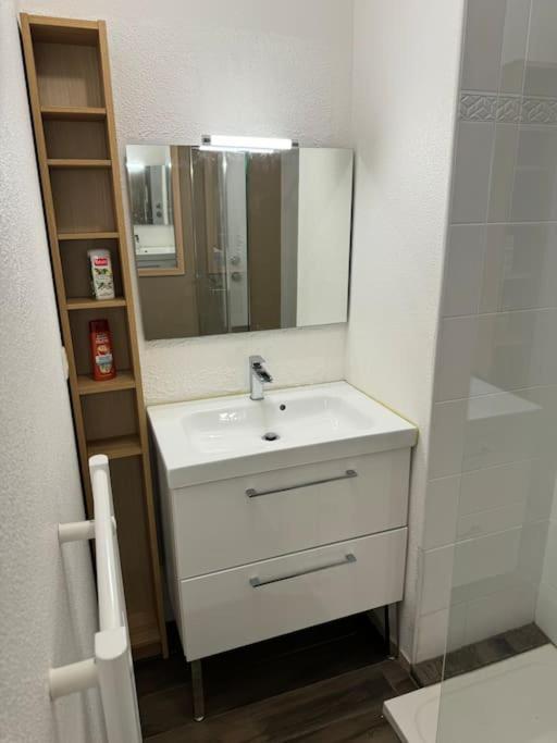 Appartement Confort Et Balcon Ludon-Médoc Εξωτερικό φωτογραφία
