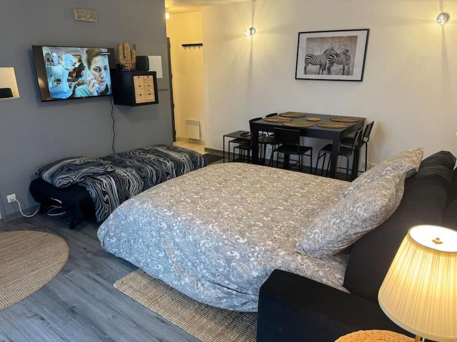 Appartement Confort Et Balcon Ludon-Médoc Εξωτερικό φωτογραφία