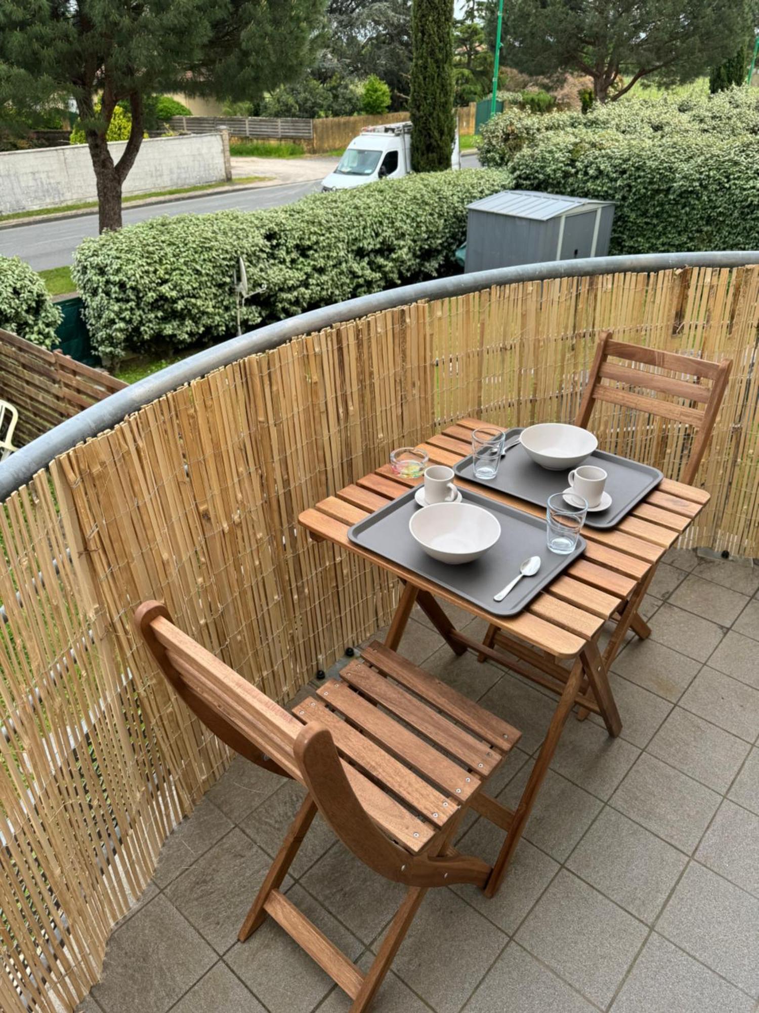 Appartement Confort Et Balcon Ludon-Médoc Εξωτερικό φωτογραφία